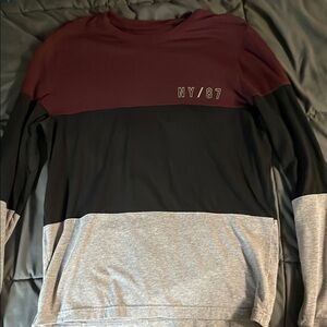 Aeropostale Stretch Shirt in Deep Burgundy